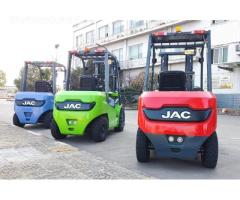Elektrinis krautuvas Jac CPD30 HE CROSS